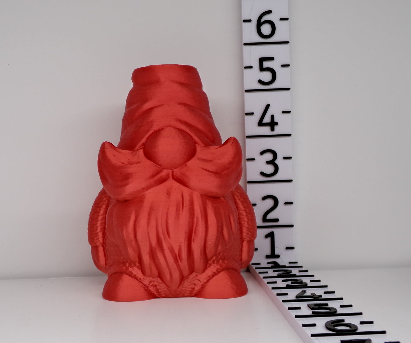 Gnome pen holder