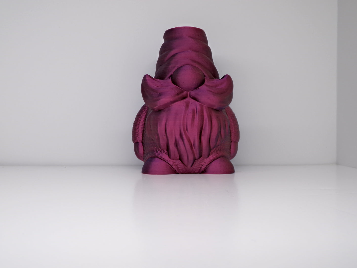 Gnome pen holder